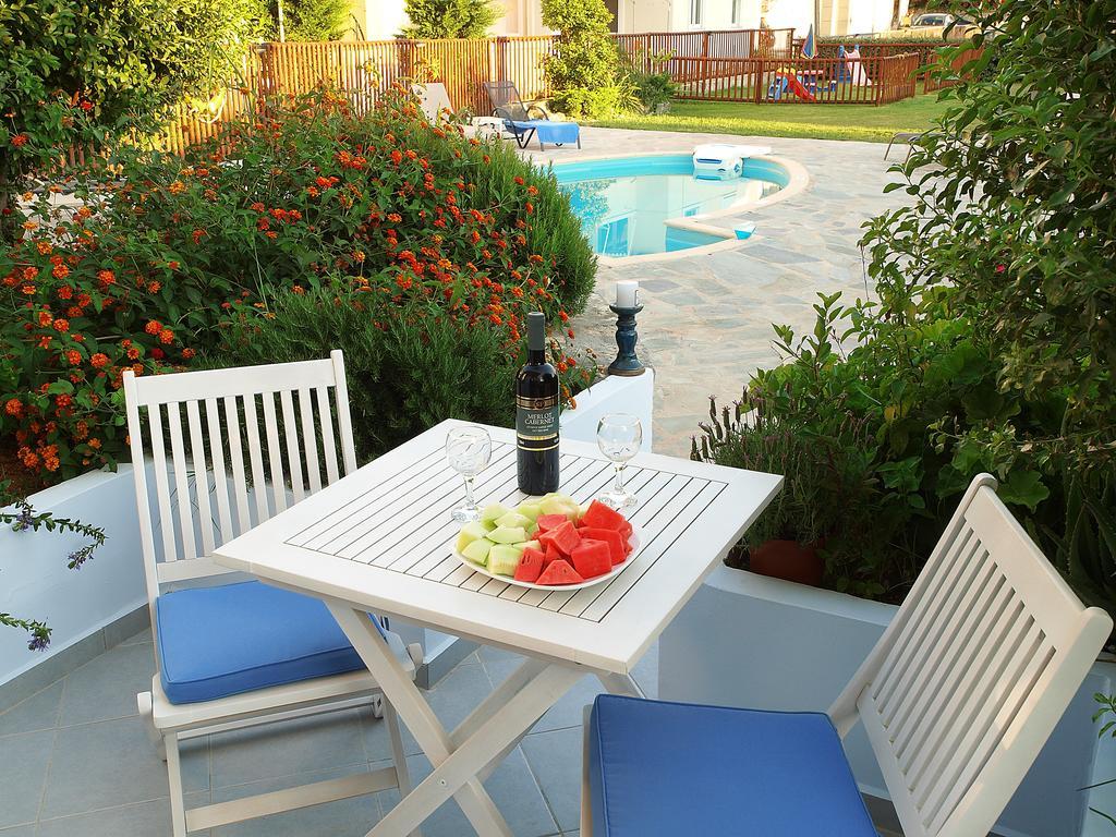 Almiris Seaside Apartments Алмирида Экстерьер фото