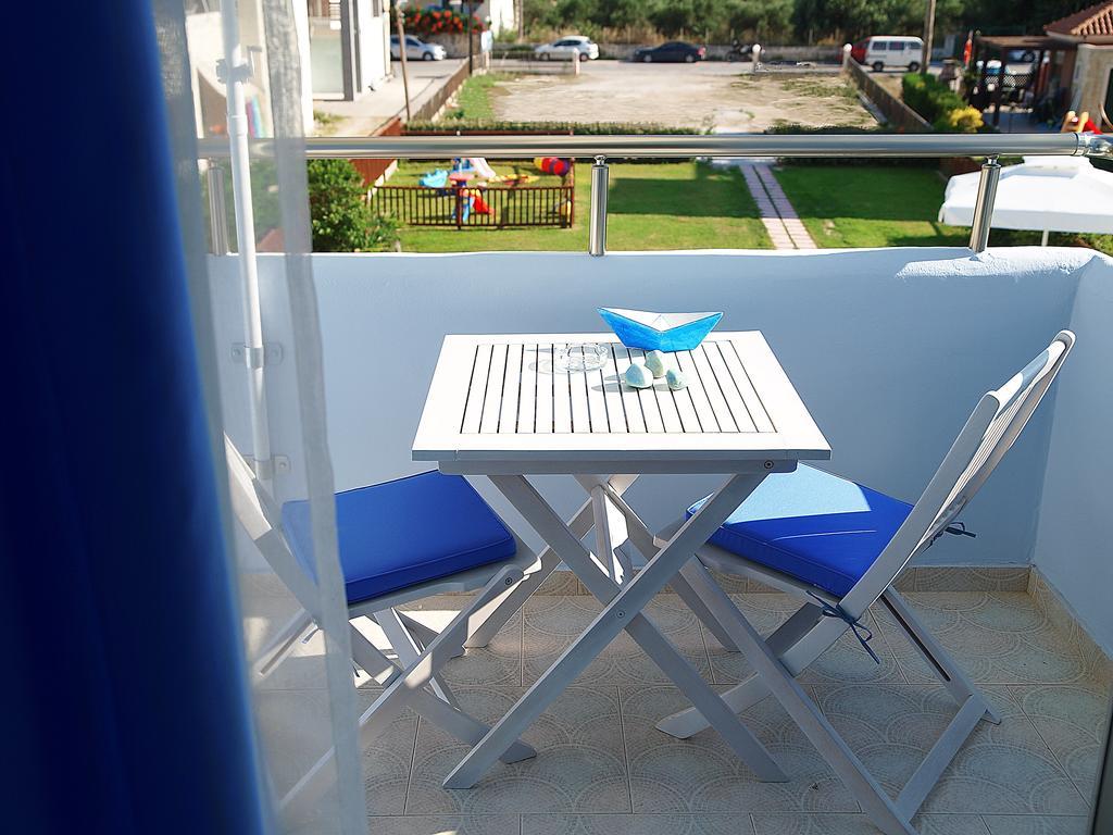 Almiris Seaside Apartments Алмирида Экстерьер фото